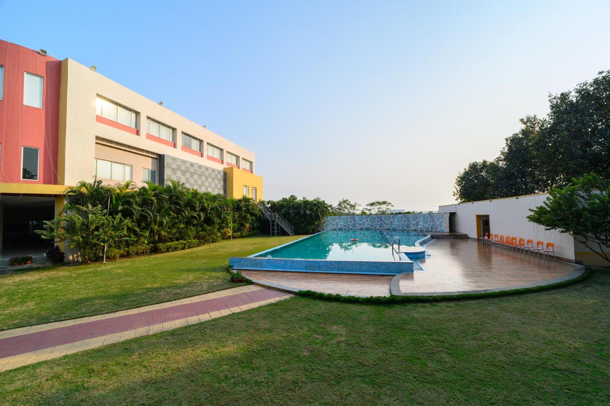 Hotel Sinclairs Burdwan Esterno foto