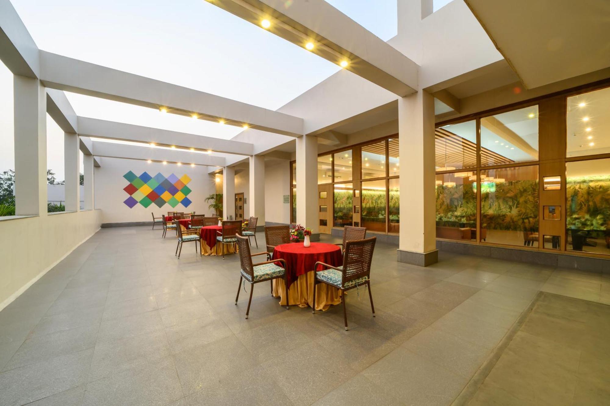 Hotel Sinclairs Burdwan Esterno foto